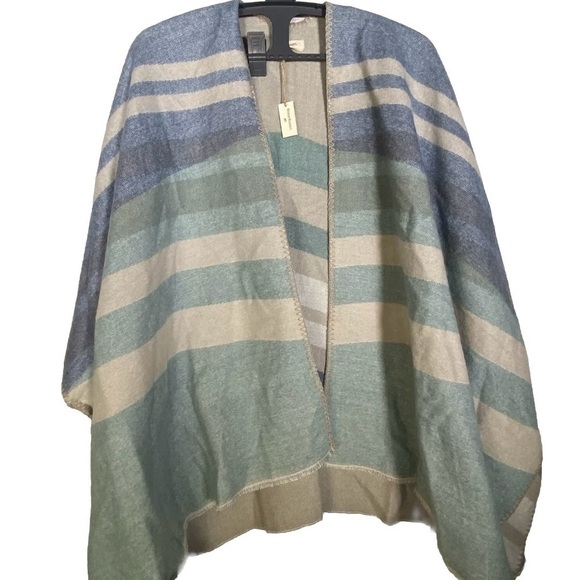 NWT World Market Blanket Poncho Green Blue Cream Stripe One Size - Picture 1 of 4